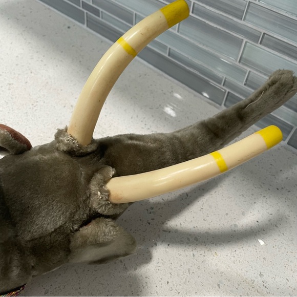 Vintage Ringling Bros Barnum Bailey Circus Gunther Farewell Tour Elephant Plush - Picture 11 of 15